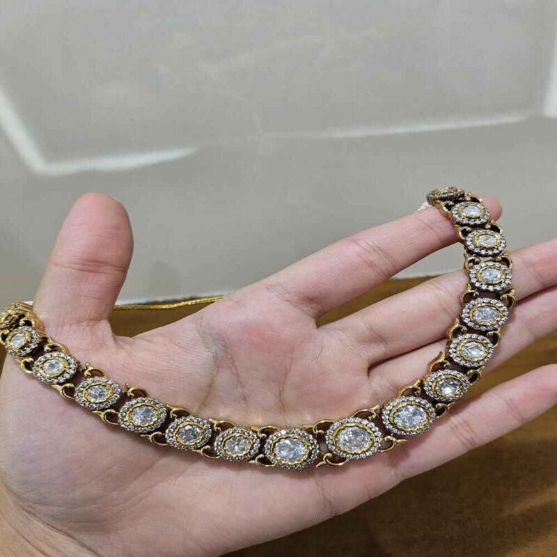 VICTORIAN NECKLACE CUM CHOCKER