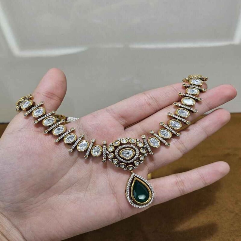 VICTORIAN KUNDAN NECKLACE