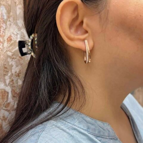 Handcrafted 18-carat gold plated round shaped earrings daily wear