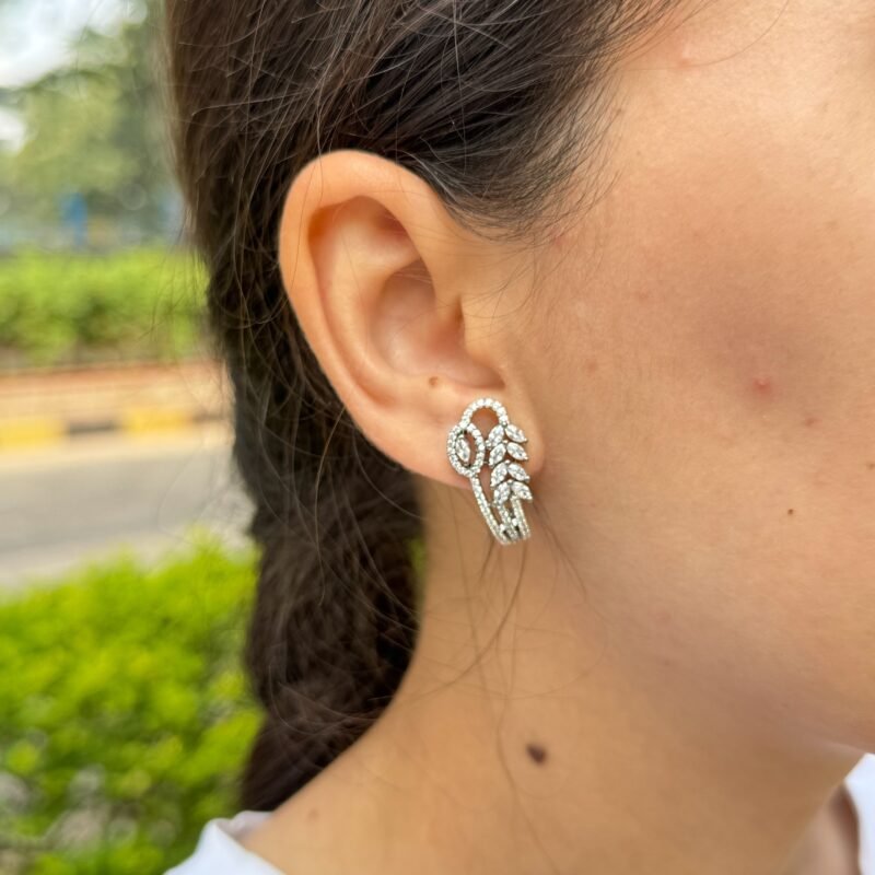 Simple elegance, timeless small studs - Image 2