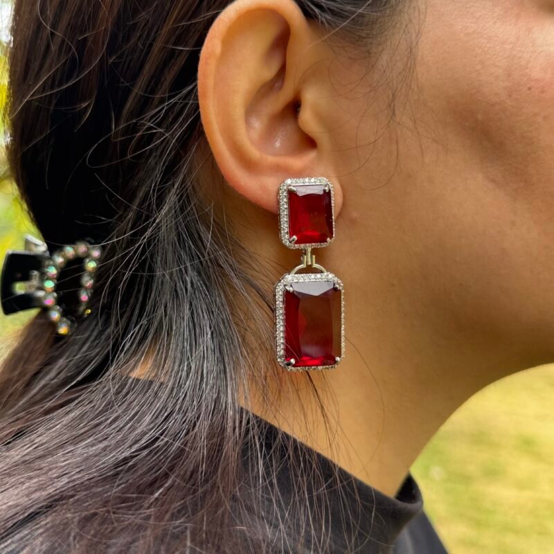 Bold, shiny earrings to elevate your unique style - Image 2