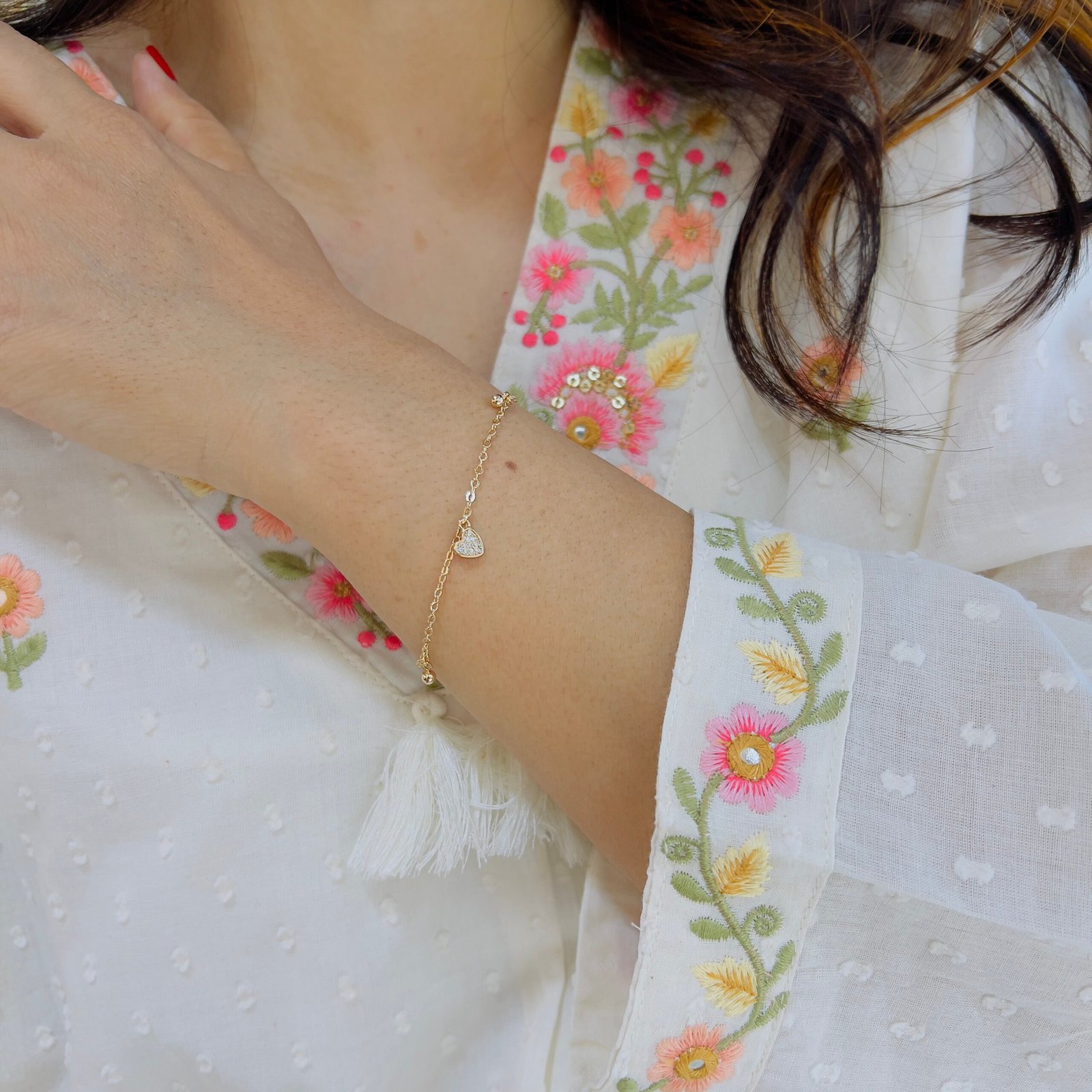 Adjustable Elegance for Every Day and Office