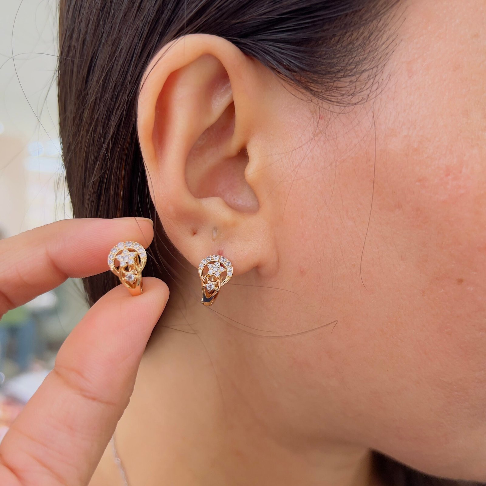 Lightweight luxury crafted for effortless daily wear