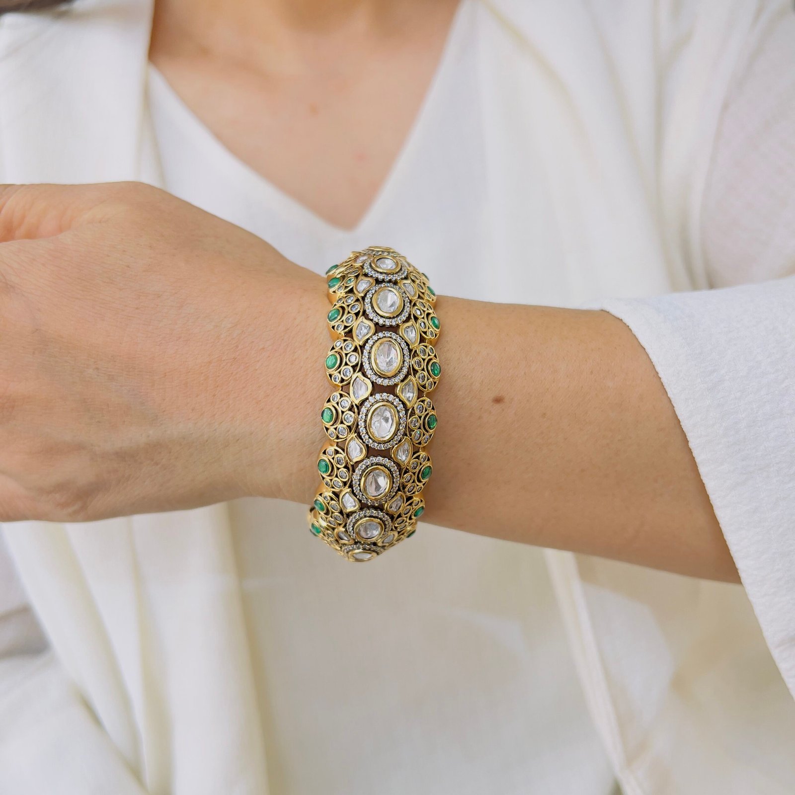 Exquisite gold-plated bangles, timeless Victorian elegance - Image 3