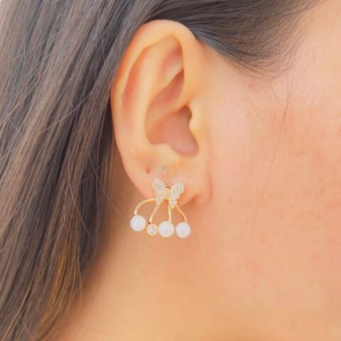 Anti-Tarnish 18K Gold Earrings Made for Everyday Confidence