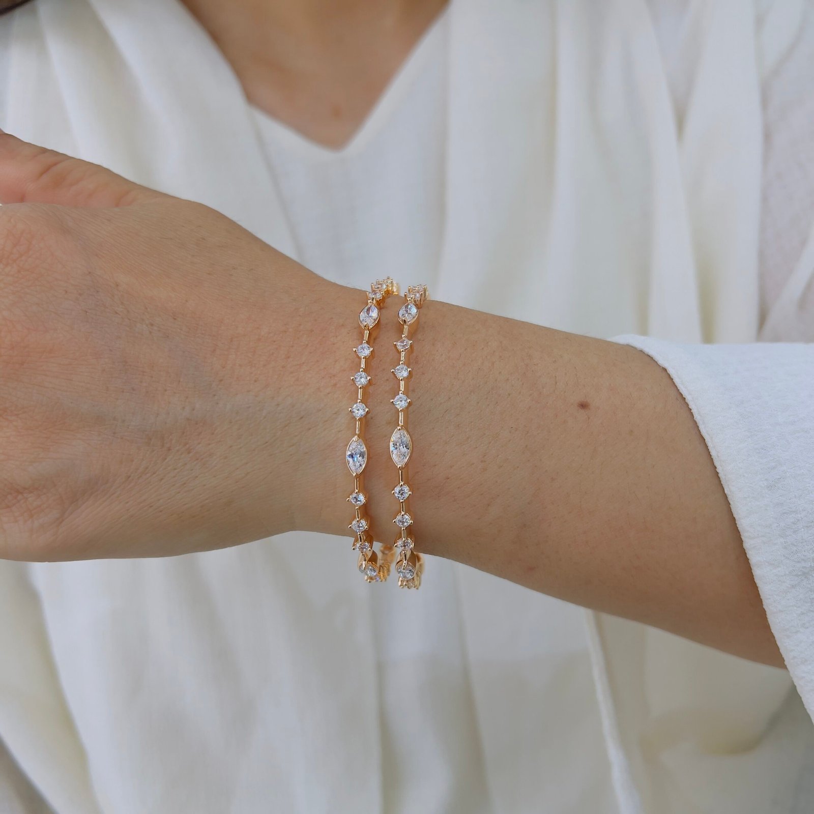 Premium Crystal Gold Bangles for Effortless Style - Image 5