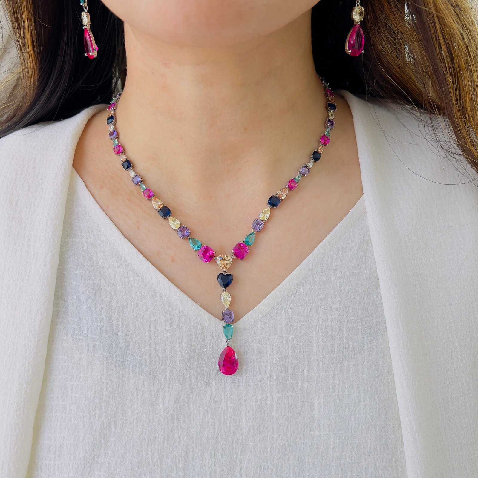 Elegant Multicolor Diamond Necklace & Earring Set for Timeless Glamour - Image 4