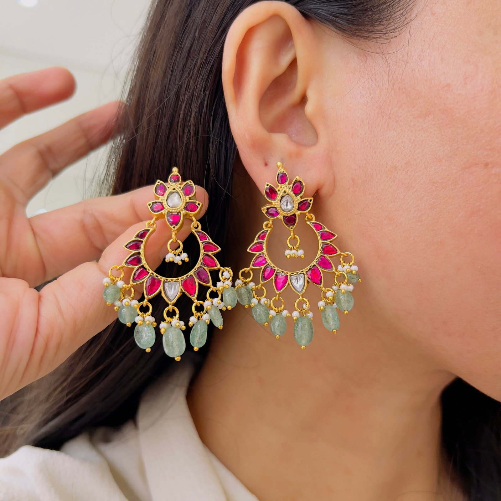 Exquisite Jadau Jhumka Earrings with Pearl Drops and Shine - Image 2