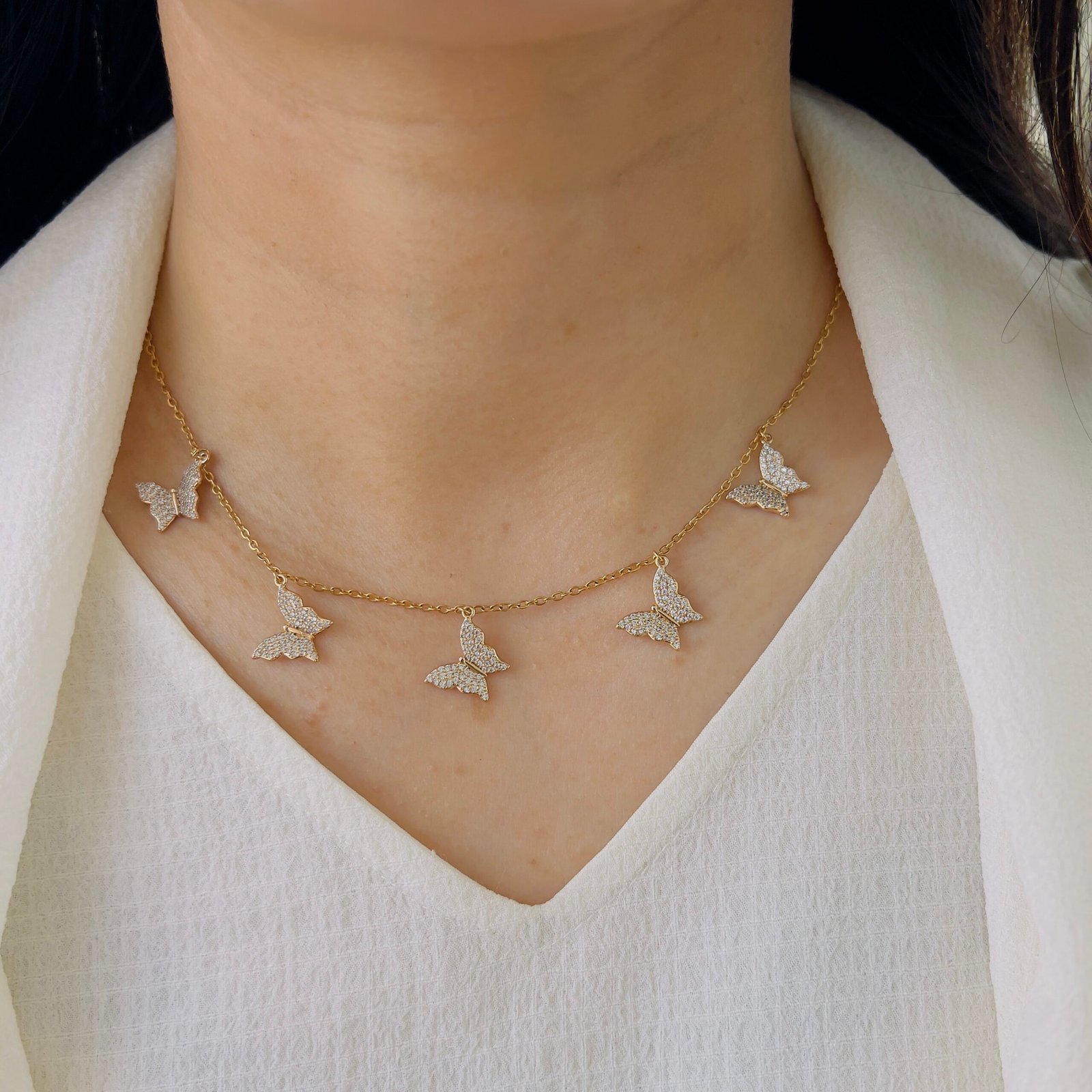 Elegant Butterfly Chain For Strong Daily Golden Wear - Image 2