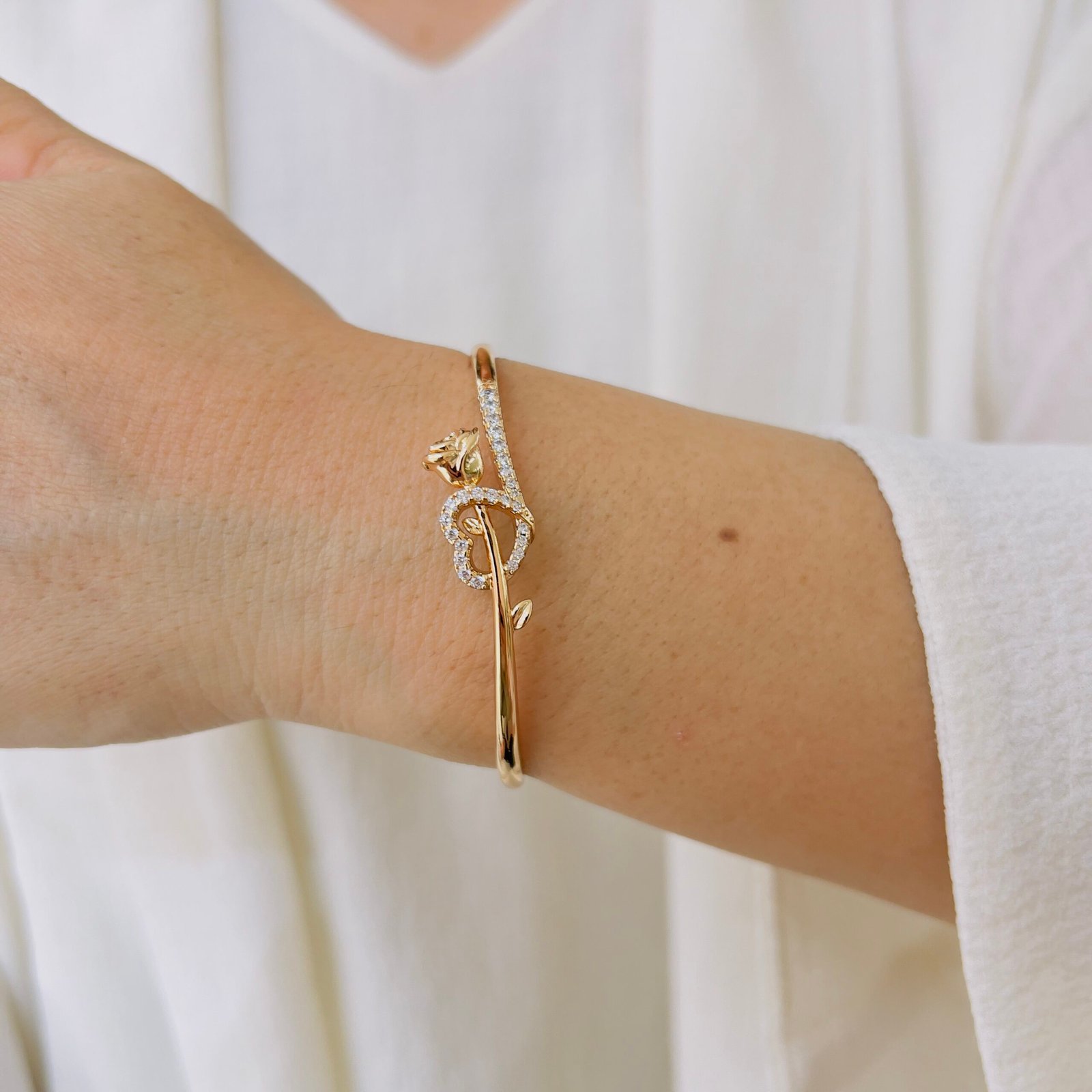 ❤️ Romantic Heart with Rose Flower Bracelet - Image 2