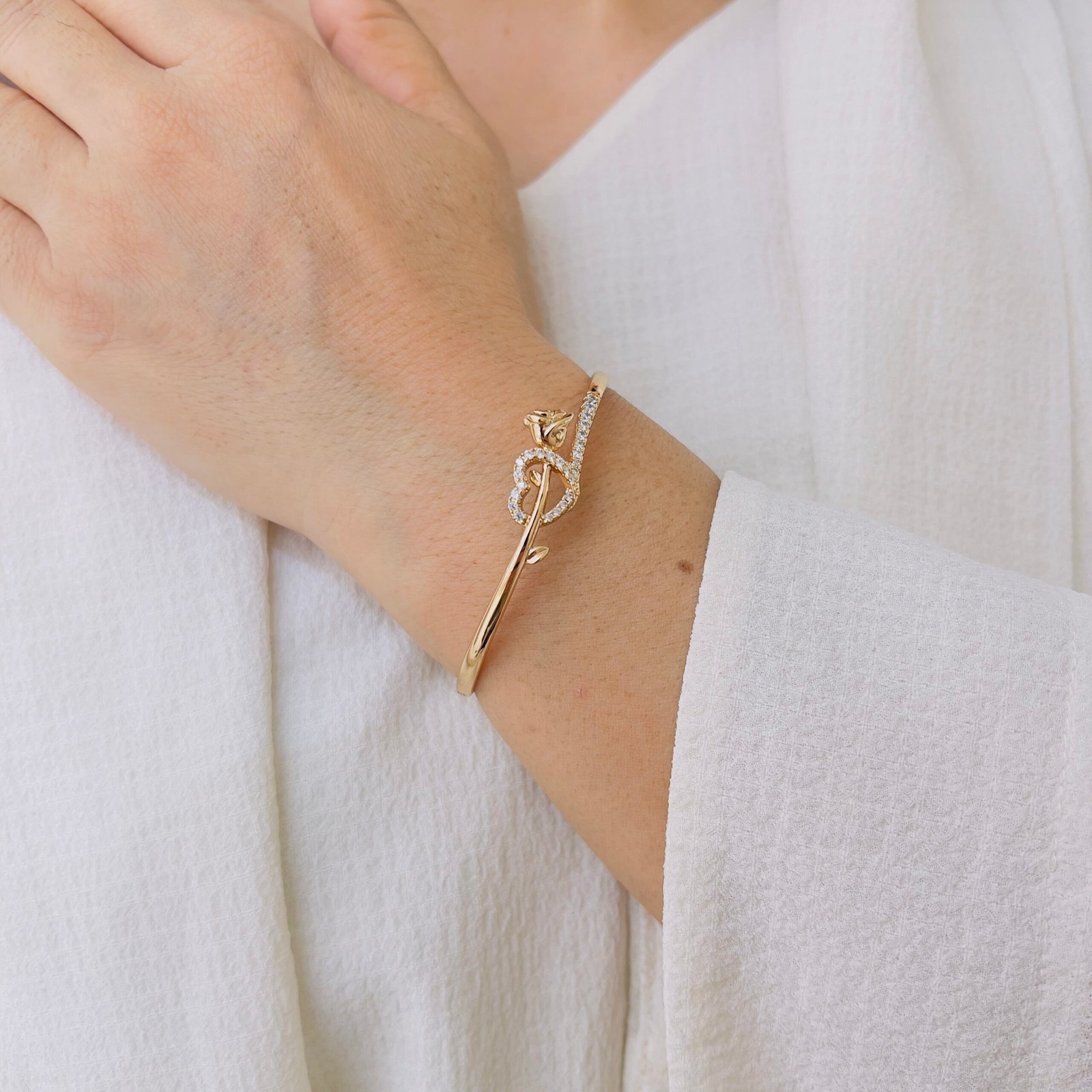 ❤️ Romantic Heart with Rose Flower Bracelet - Image 3