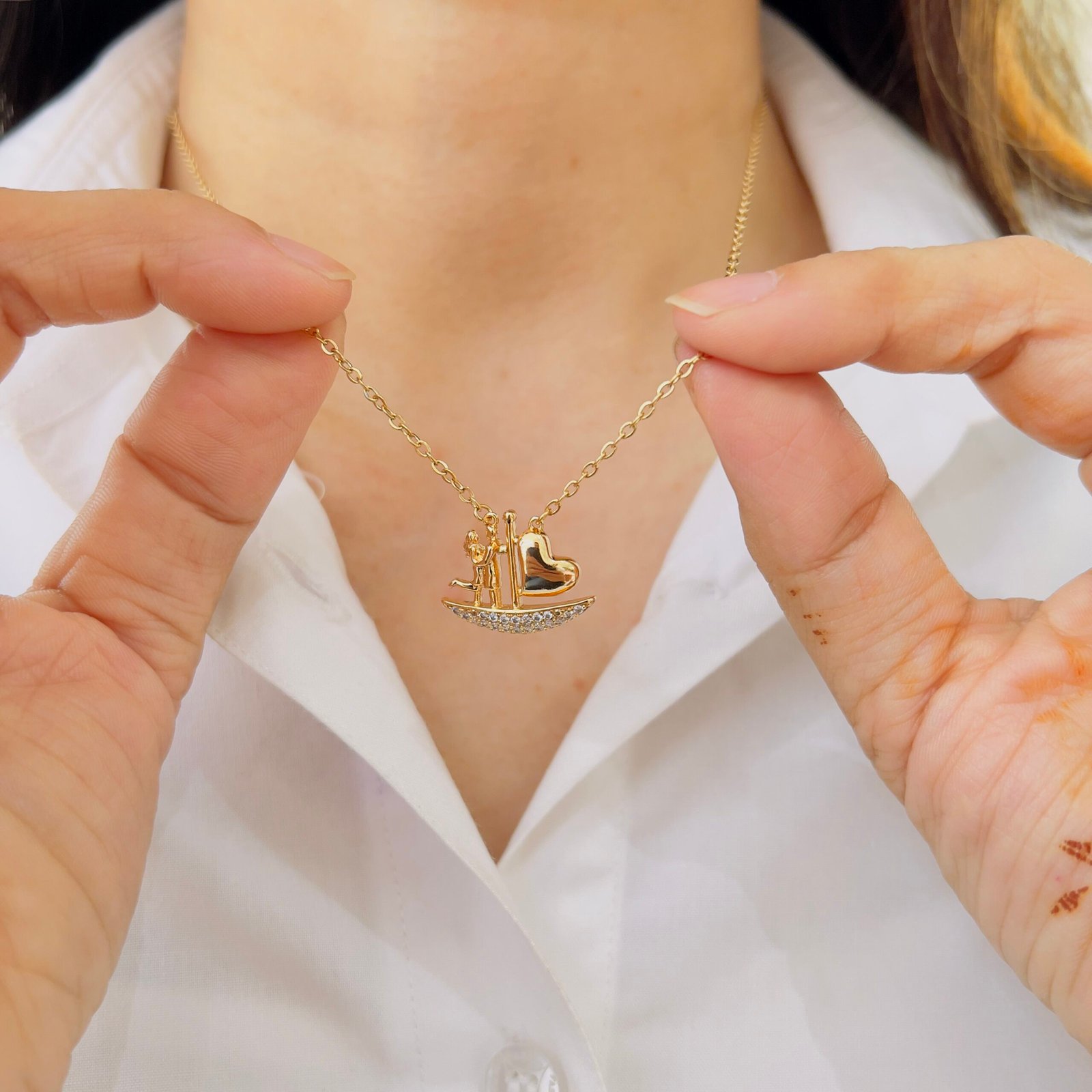 Couple Swing Heart Chain For Daily Wear - Image 2