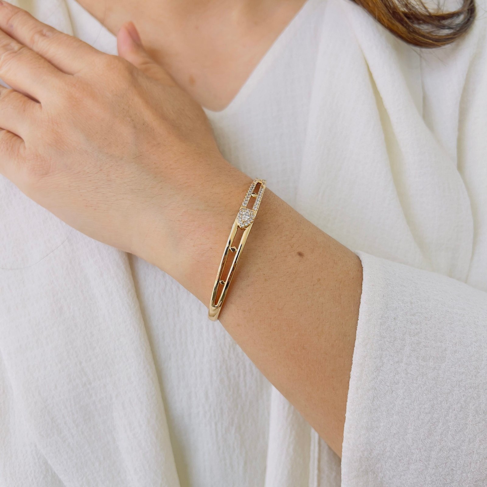 Classic 18K Gold Plated Kada Bracelet for Everyday Styling - Image 3