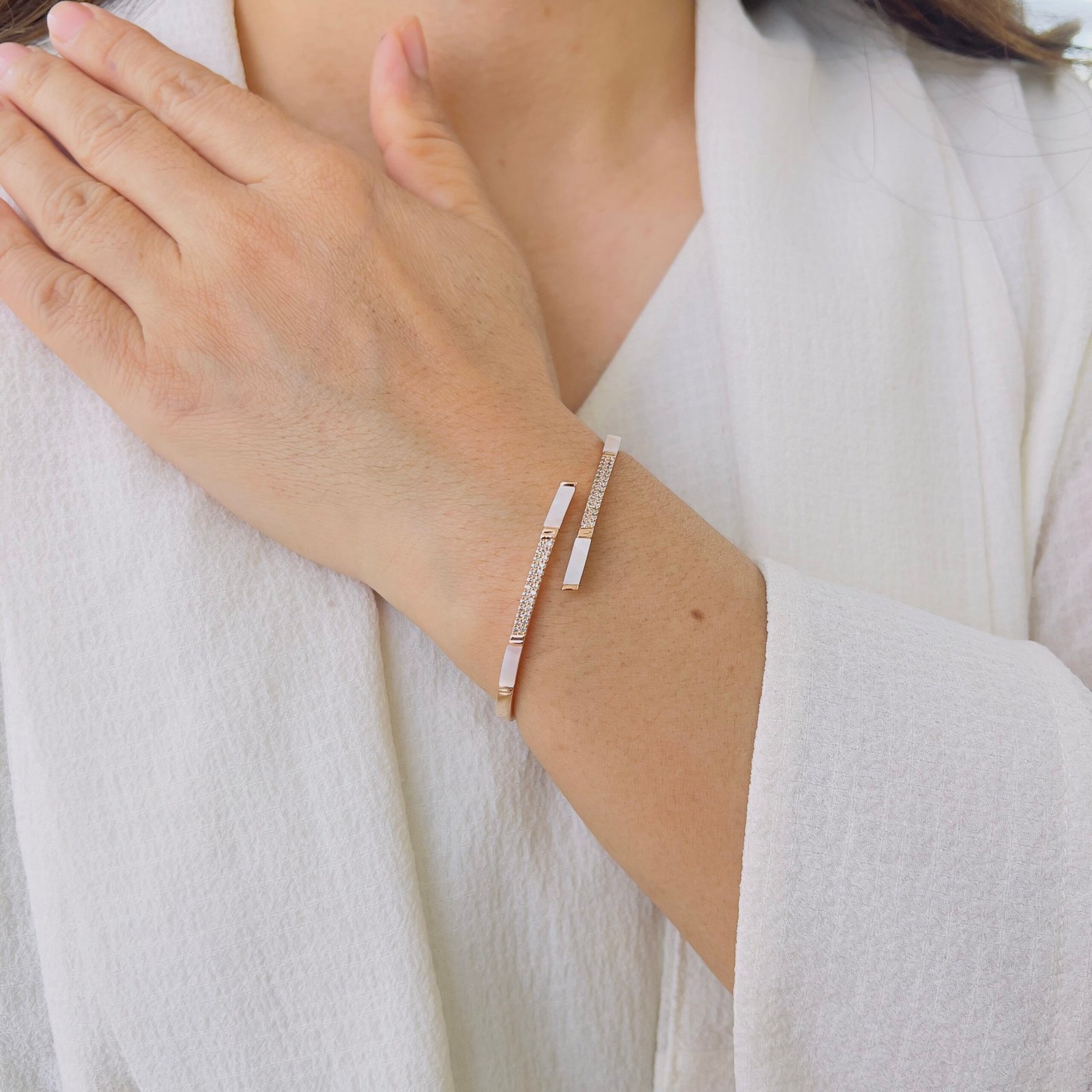 Elegant 18K Rose Gold Plated Bracelet Designed for Everyday Comfort