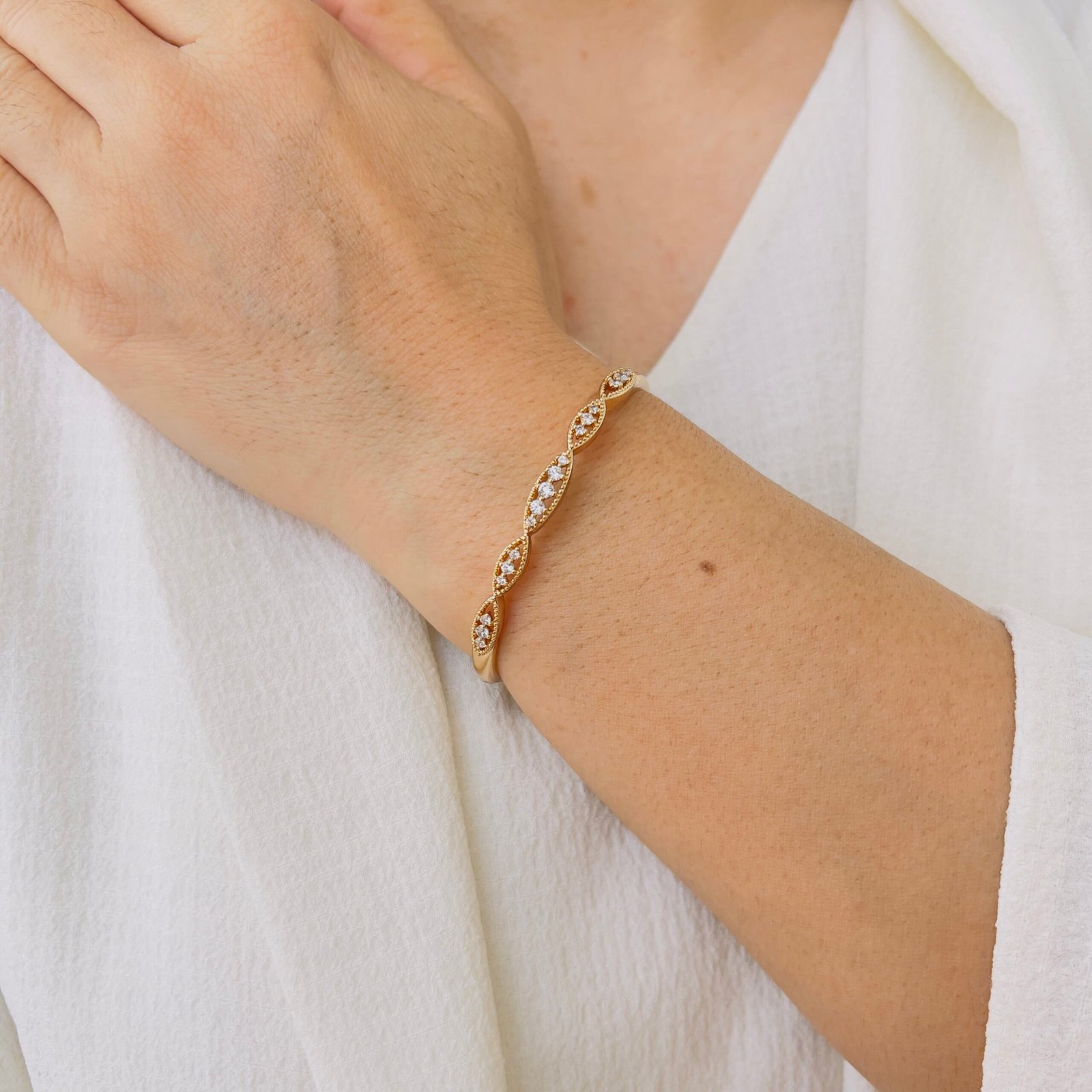 Refined Everyday Wristwear - Image 3