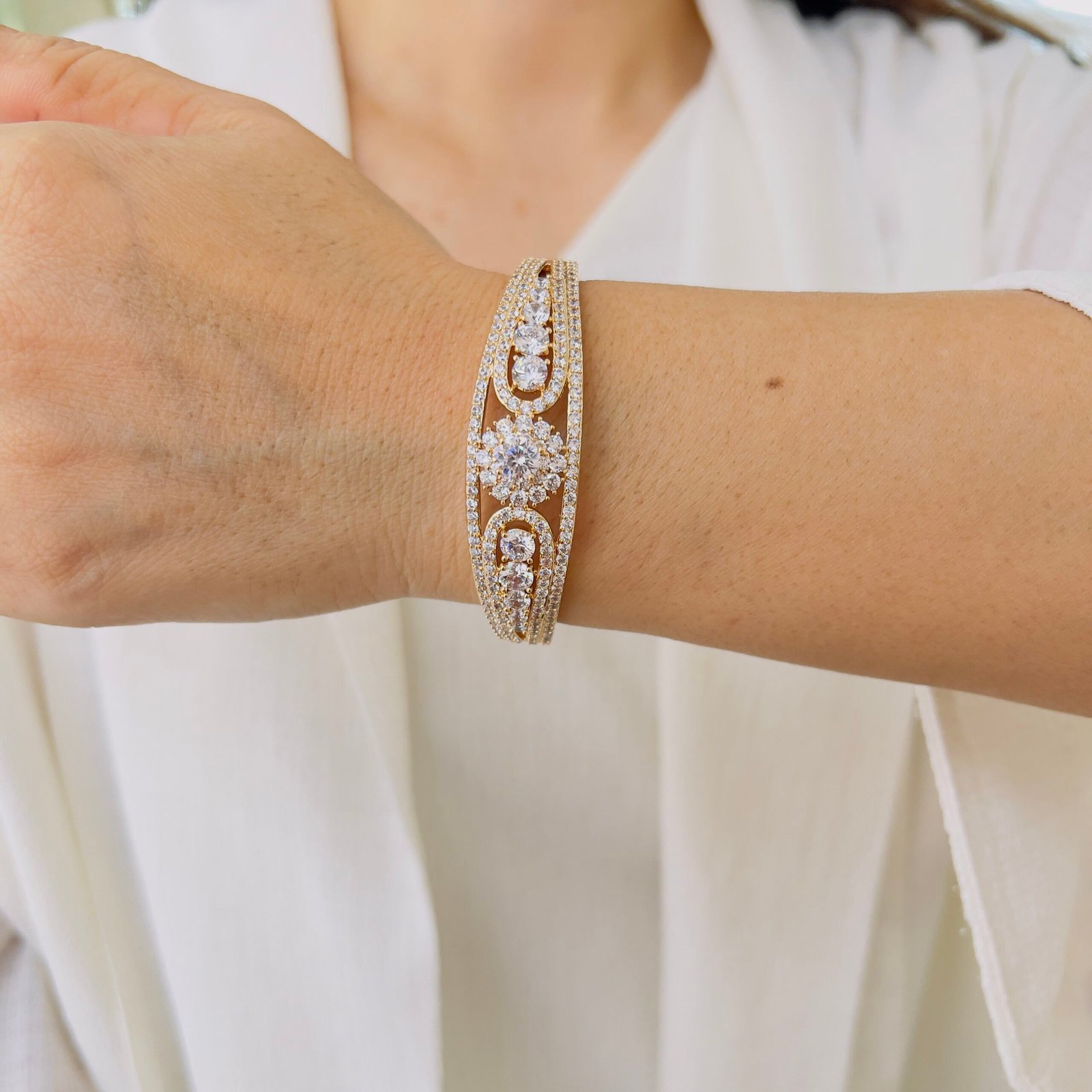 Statement Style Bracelet - Image 2