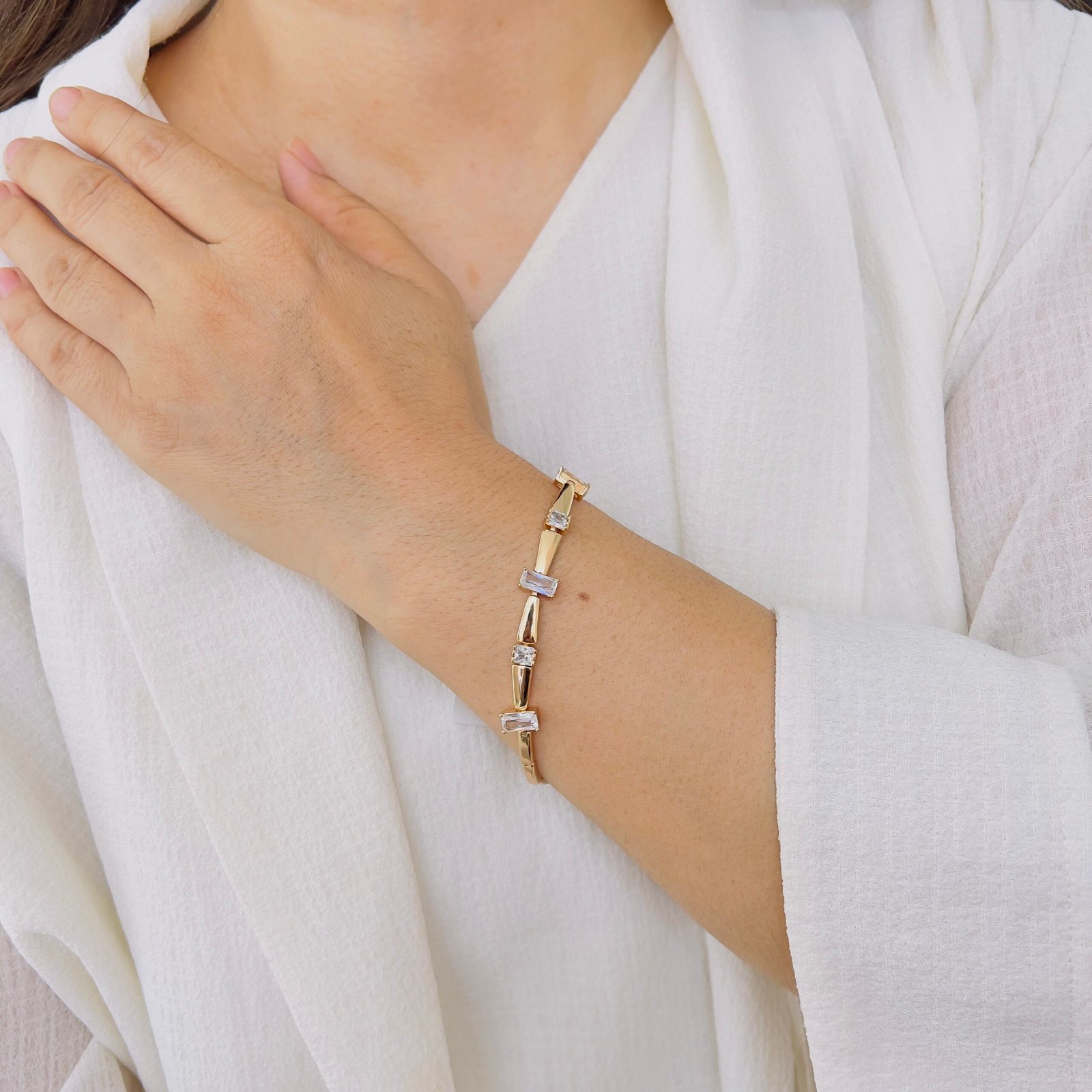 Urban Daily Wear 18K Gold Plated Bracelet - Image 3