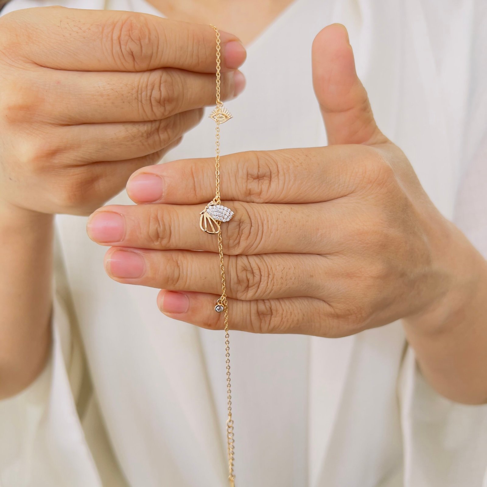 Soft Shine Everyday Chain Bracelet - Image 2