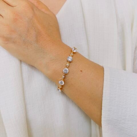 18K Gold Plated Shiny Stone Daily Wear Bracelet