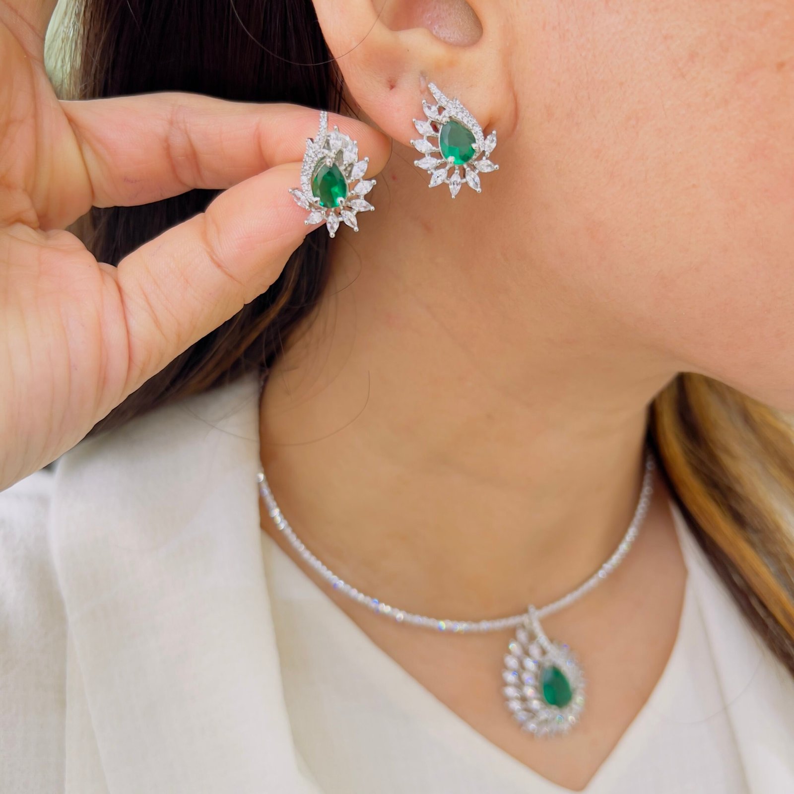 Signature Grace Diamond Pendant Set - Image 2