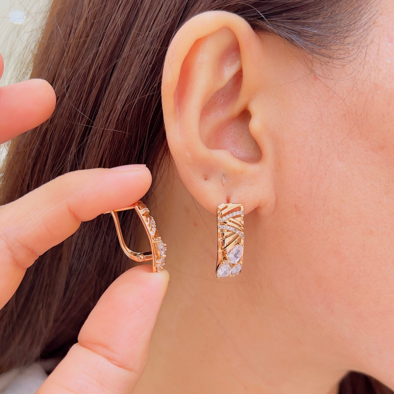 18-carat gold-plated with American diamond bali for casual wear - Image 2