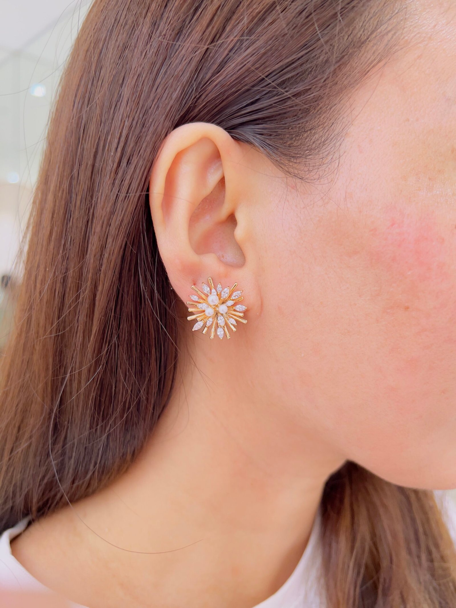 Everyday Comfort Design Studs