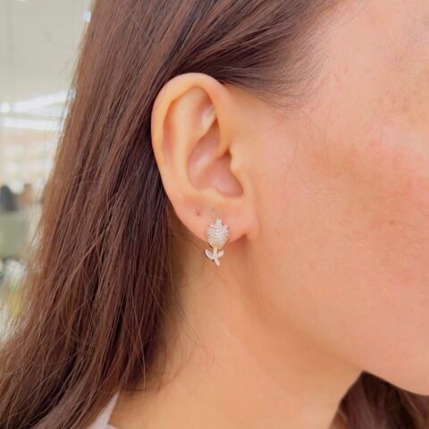 Elegant Design Studs for Daily & Office Wear