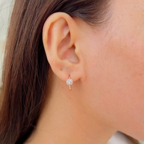 Elegant Single-Stone Stud Earrings