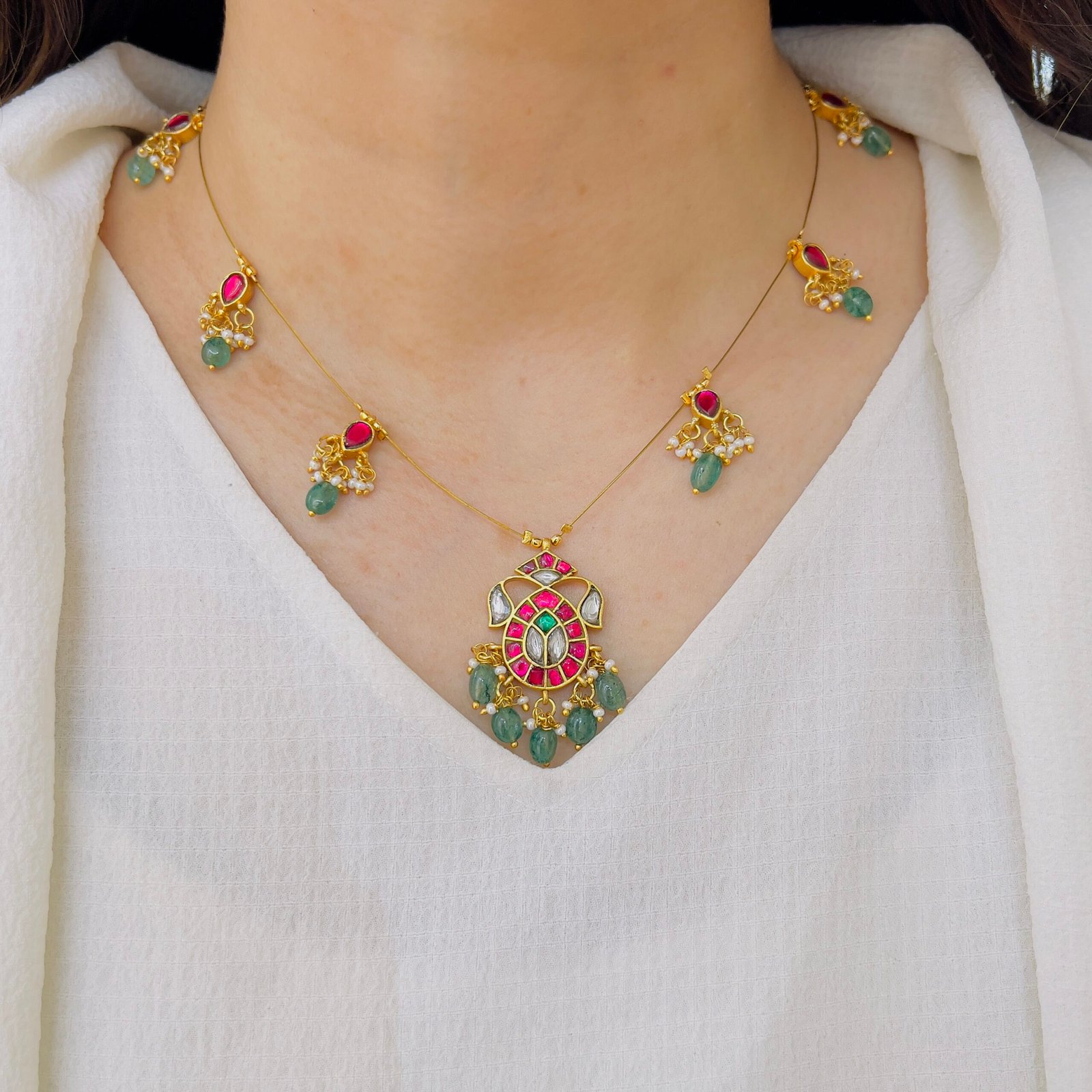 Floating Look Traditional Invisible Chain - Image 2