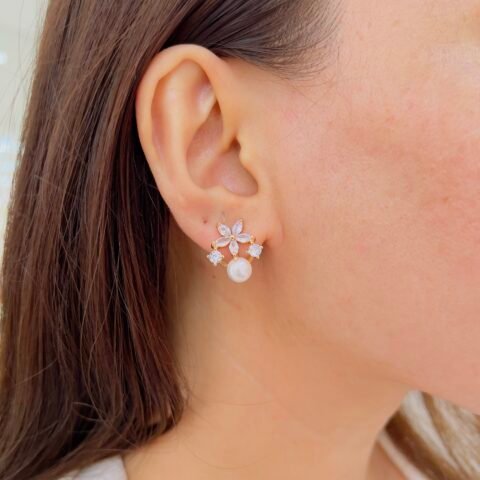 Pearl Touch Everyday Earrings