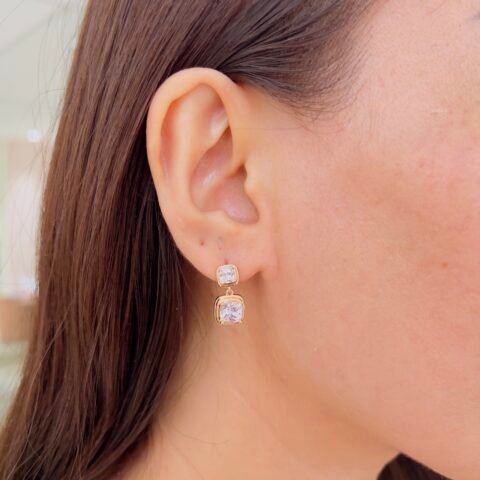 Modern Design Studs for Office Style