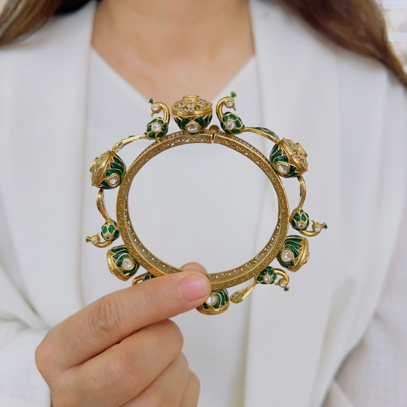 Victorian-Inspired Heritage Bangle with Classic Stone Detailing - Image 2
