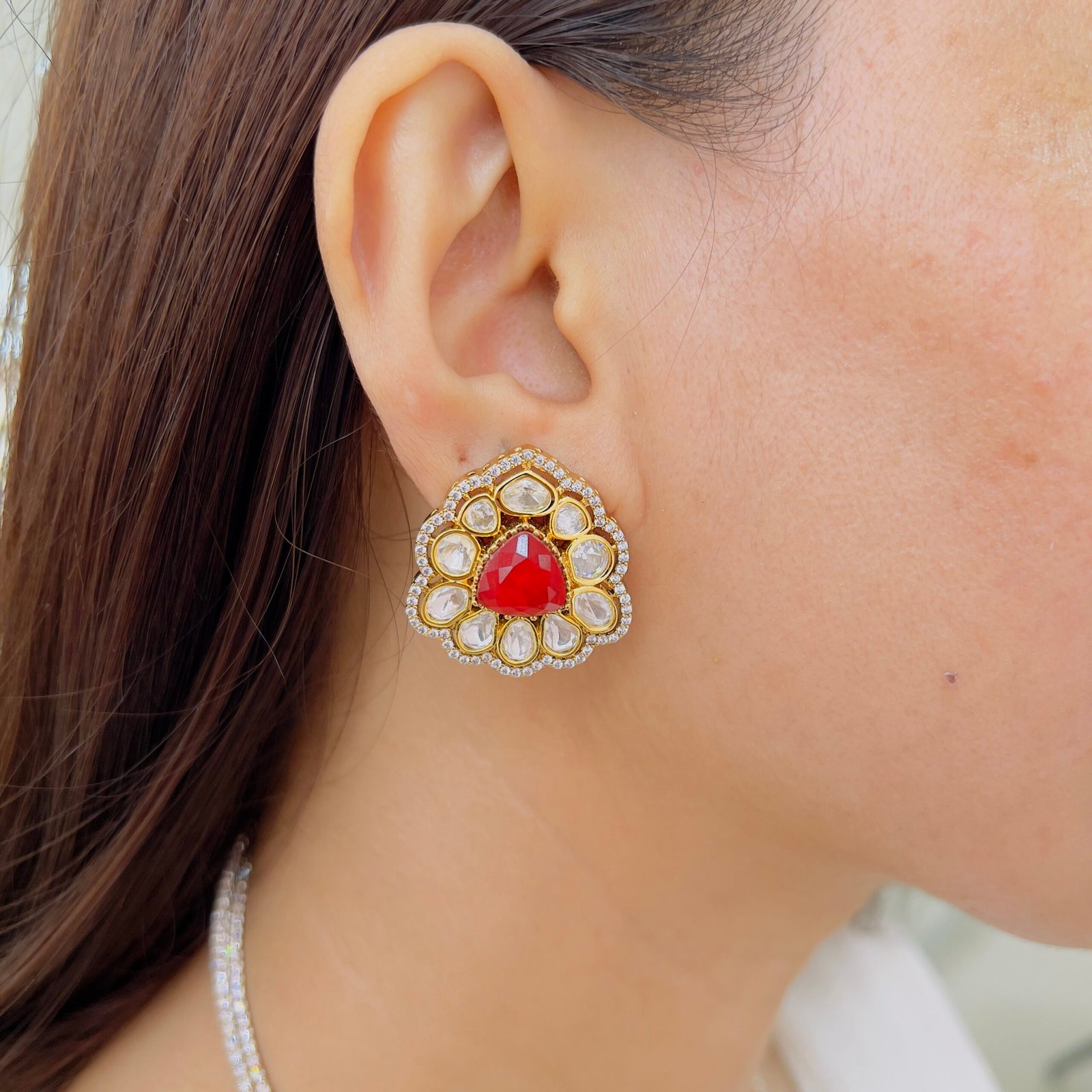 Heritage Elegance Pendant Set - Image 3