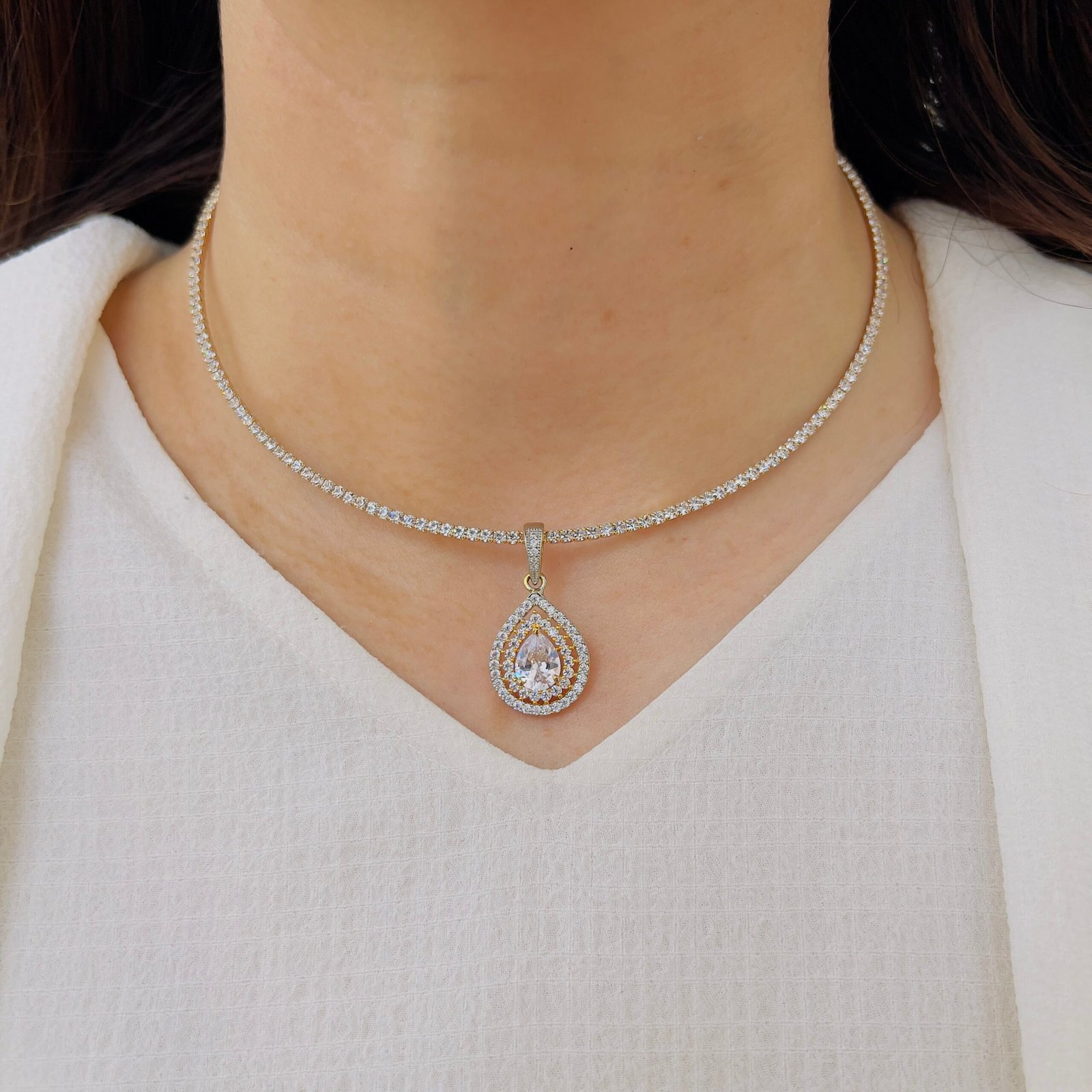 Timeless Diamond Beauty Pendant Set