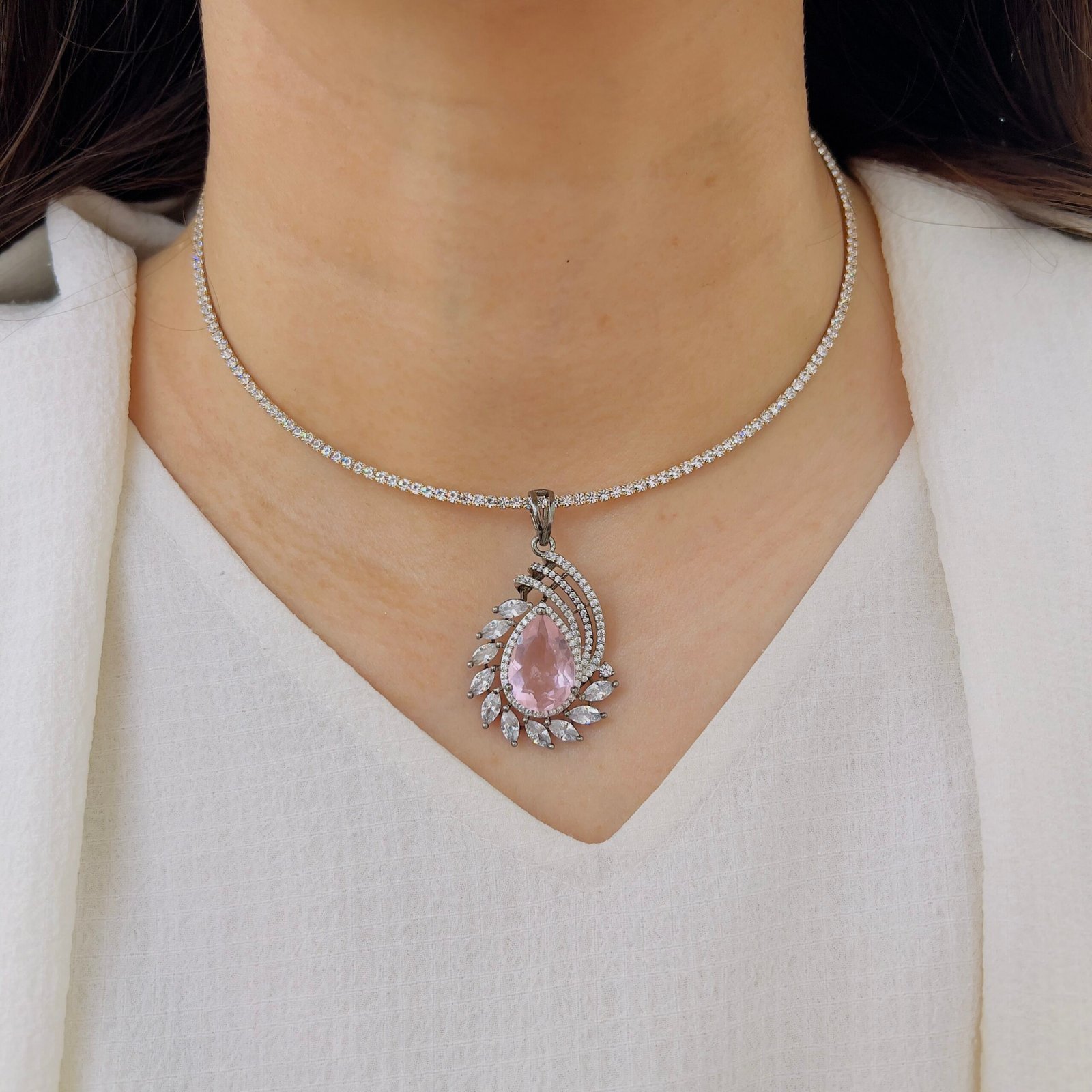 Modern Floral Diamond Pendant Set for Party Wear