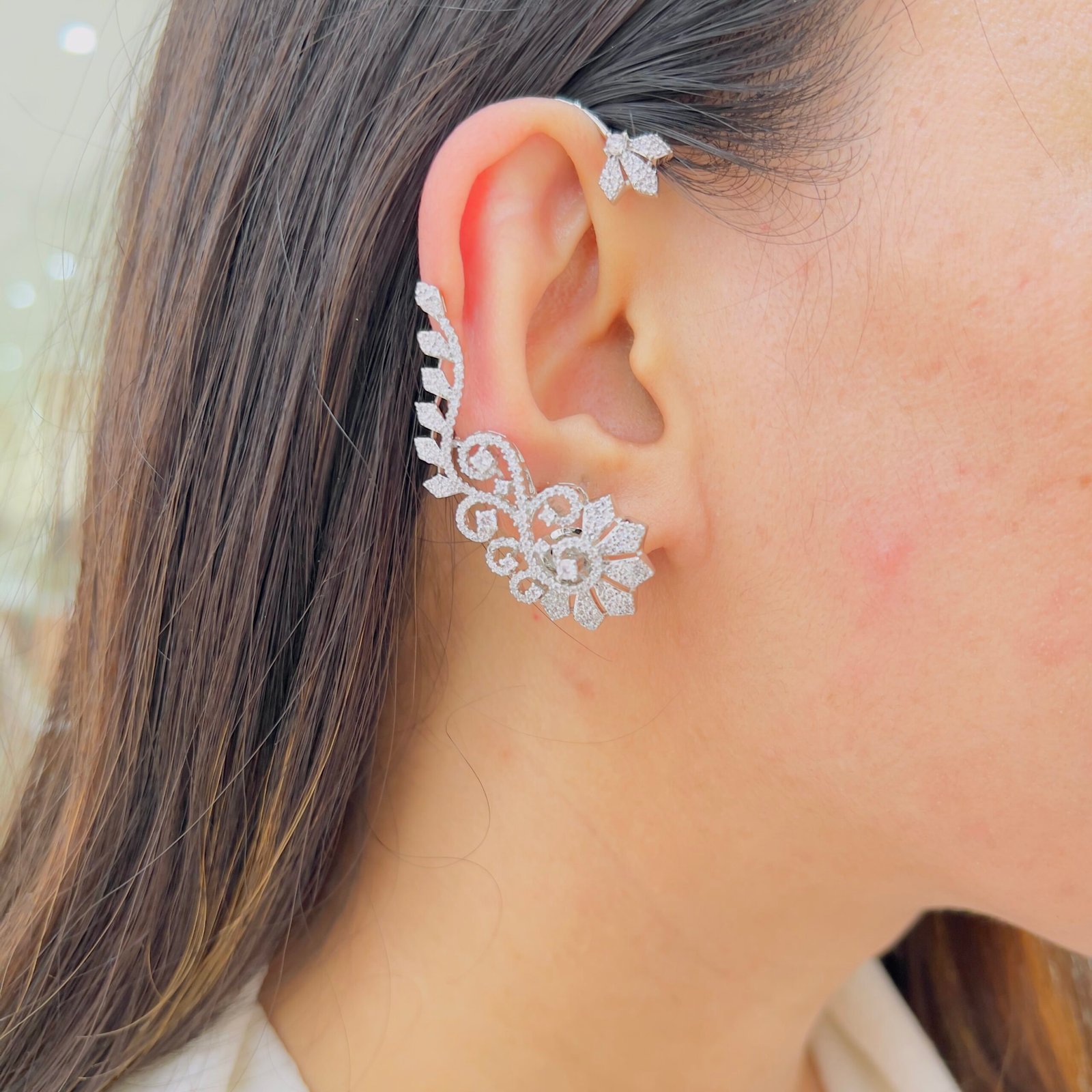 Sleek Curve Ear Cuff Earrings