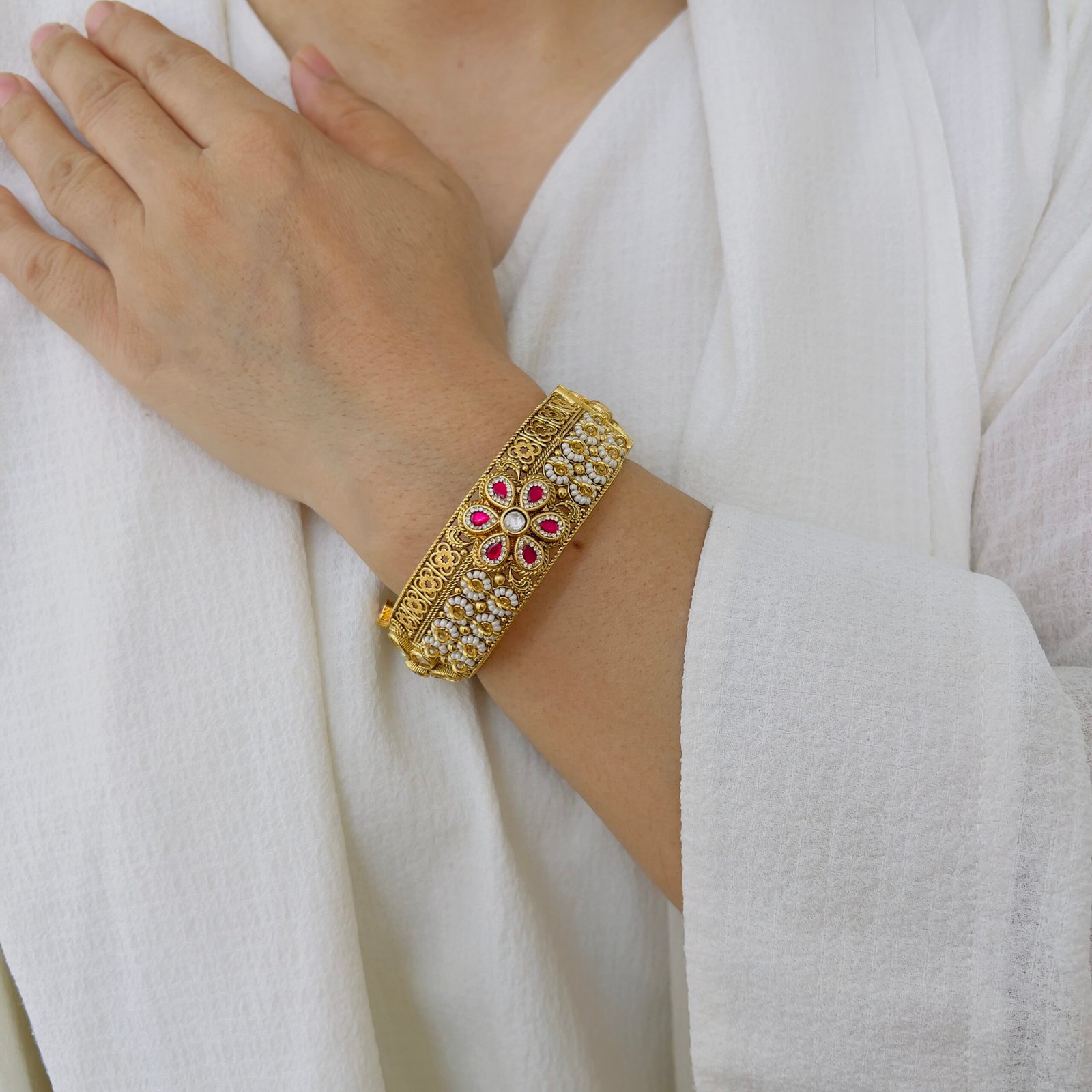 Royal Temple Bracelet with Elegant Stone Detailing