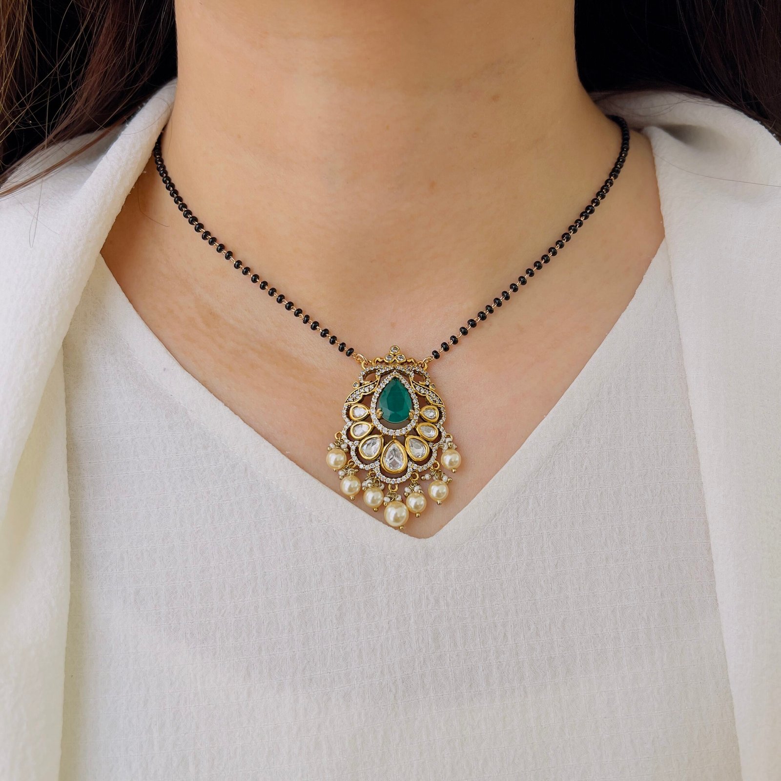 Royal Kundan Mangalsutra Pendant - Image 3