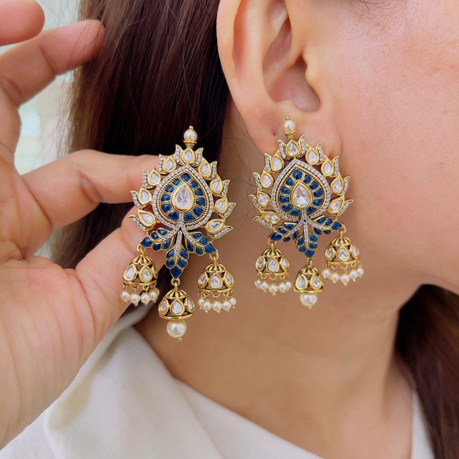 Grand Statement Earrings for Special Occasions - Image 2