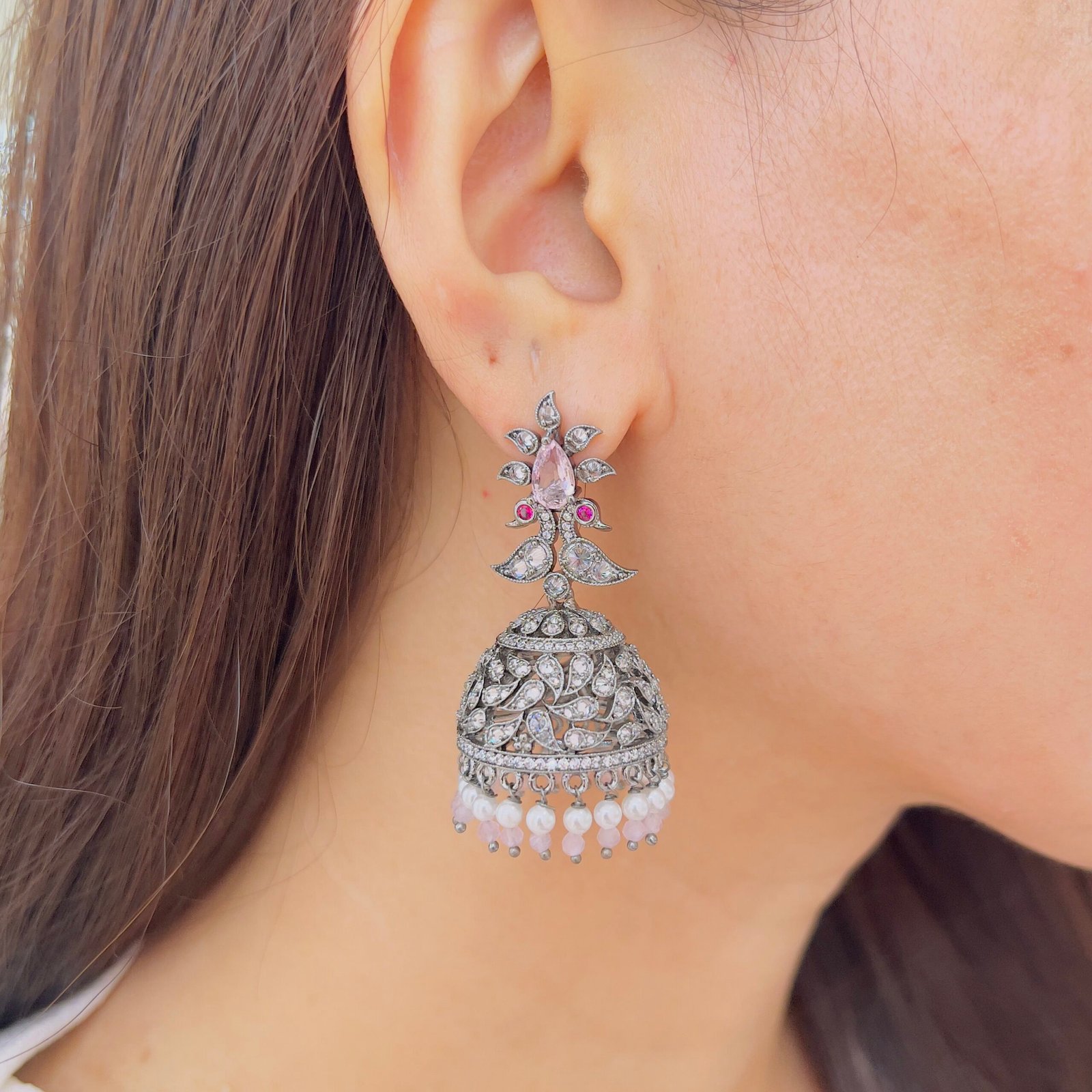 Graceful Drops of Tradition