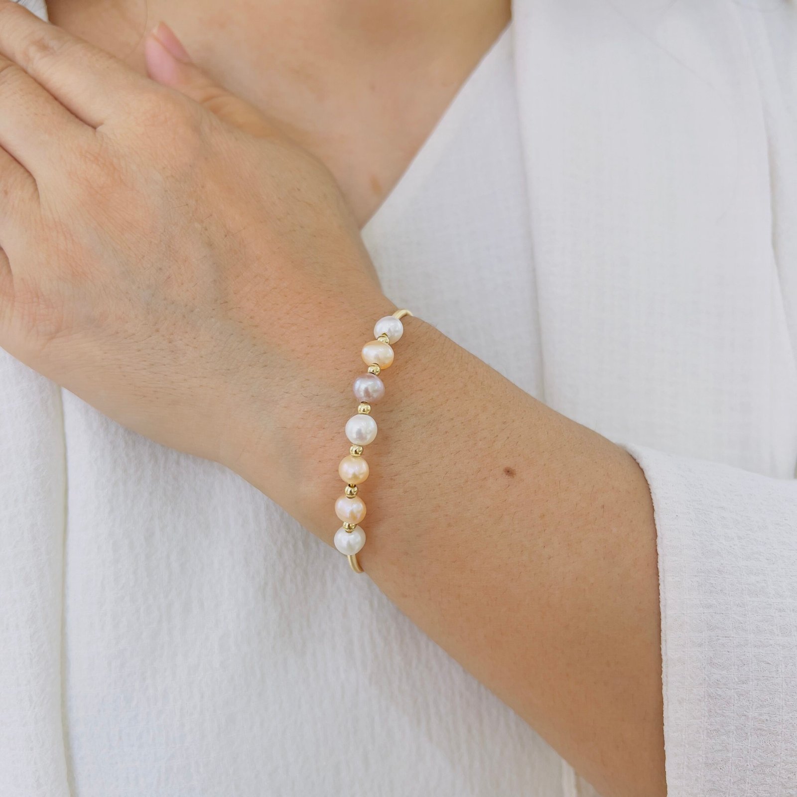 Graceful Pearls for Everyday Elegance - Image 3