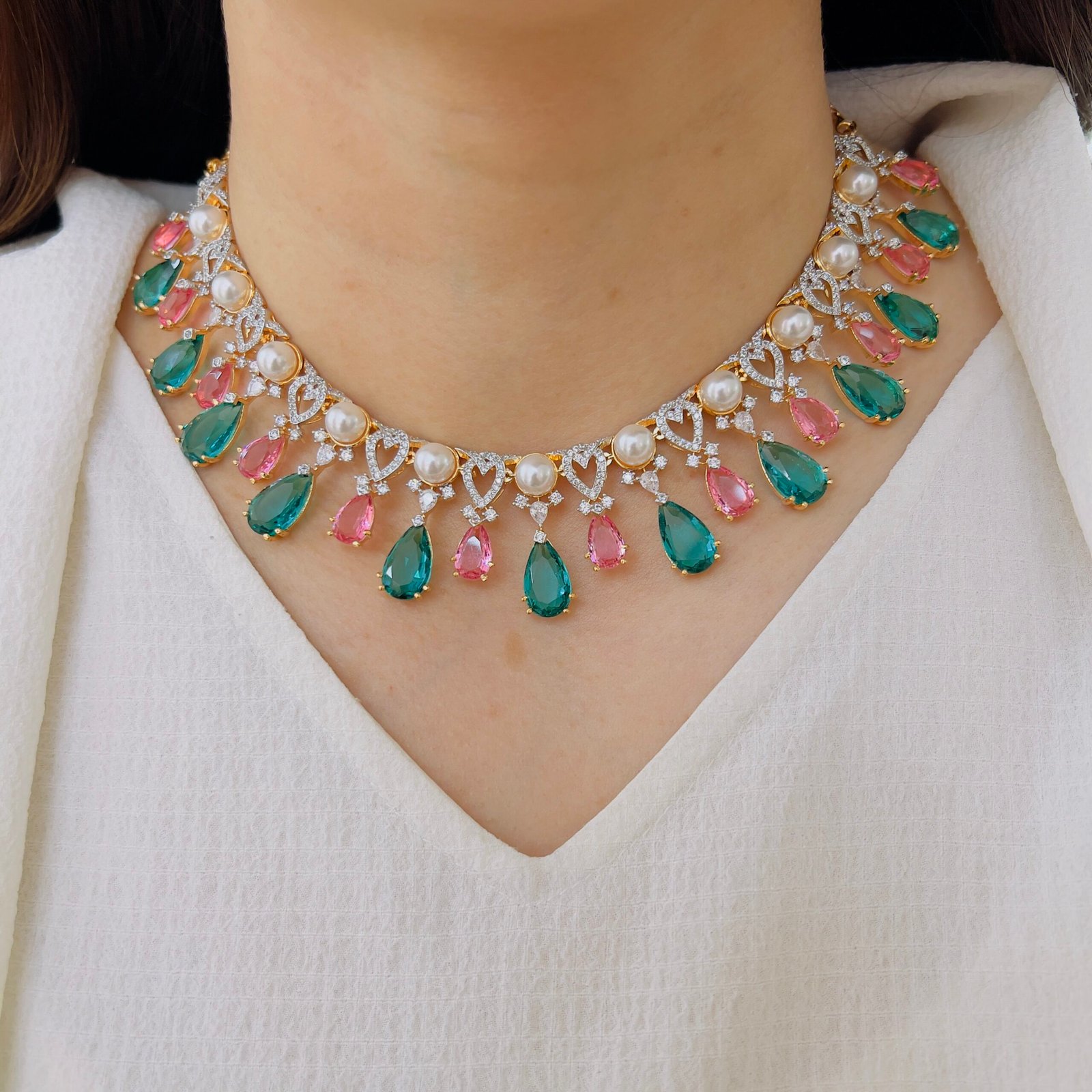 Classic Beauty with Diamond Design - Image 4