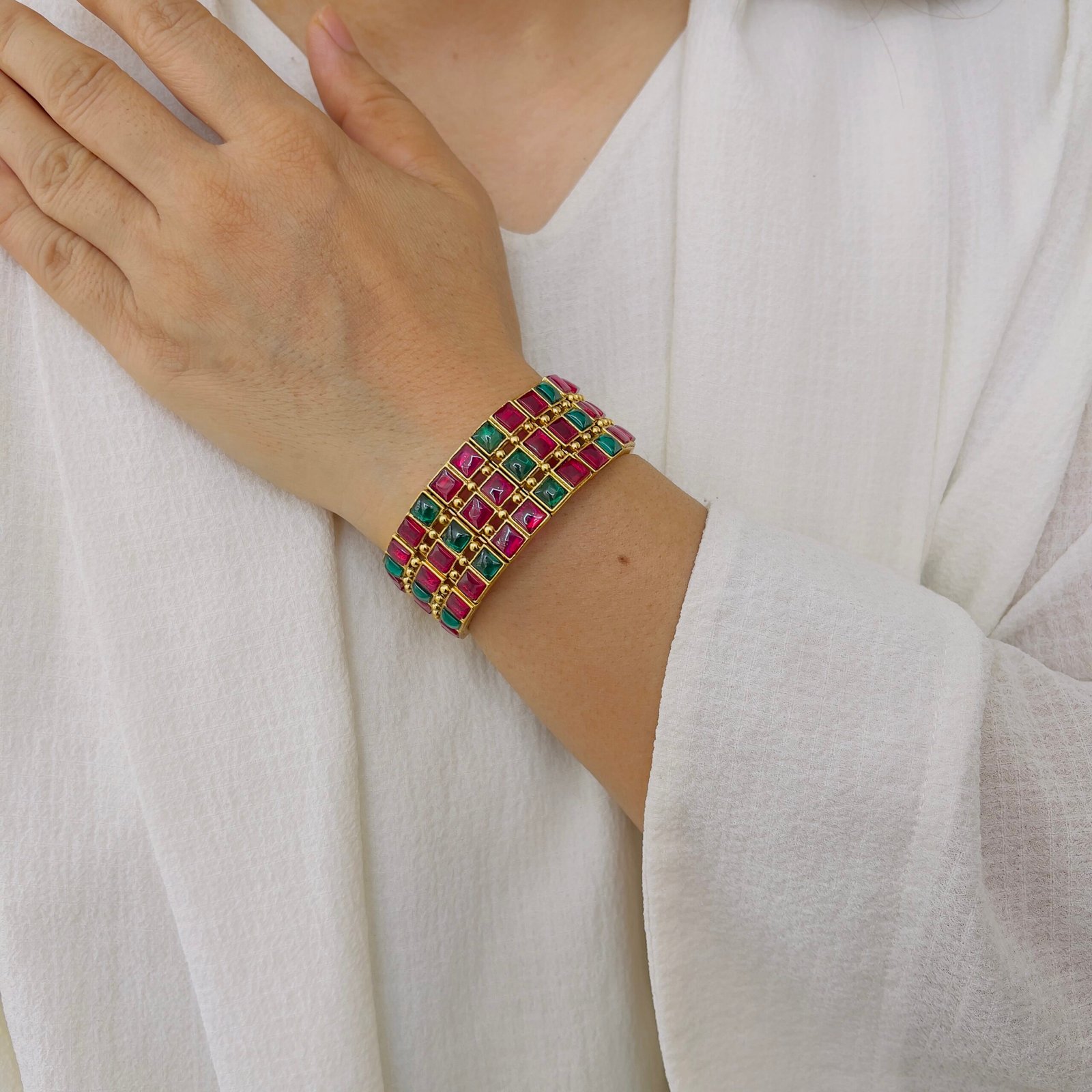 Heritage Inspired Temple Bangles for Festive Styling - Image 3