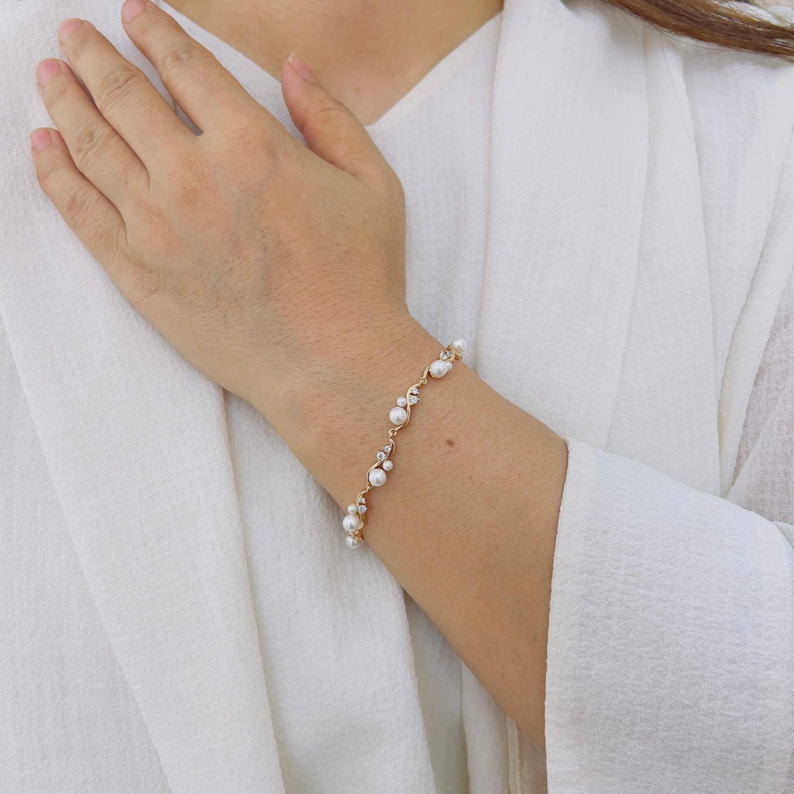 Pure Sophistication: 18k Gold Plated Minimalism - Image 2