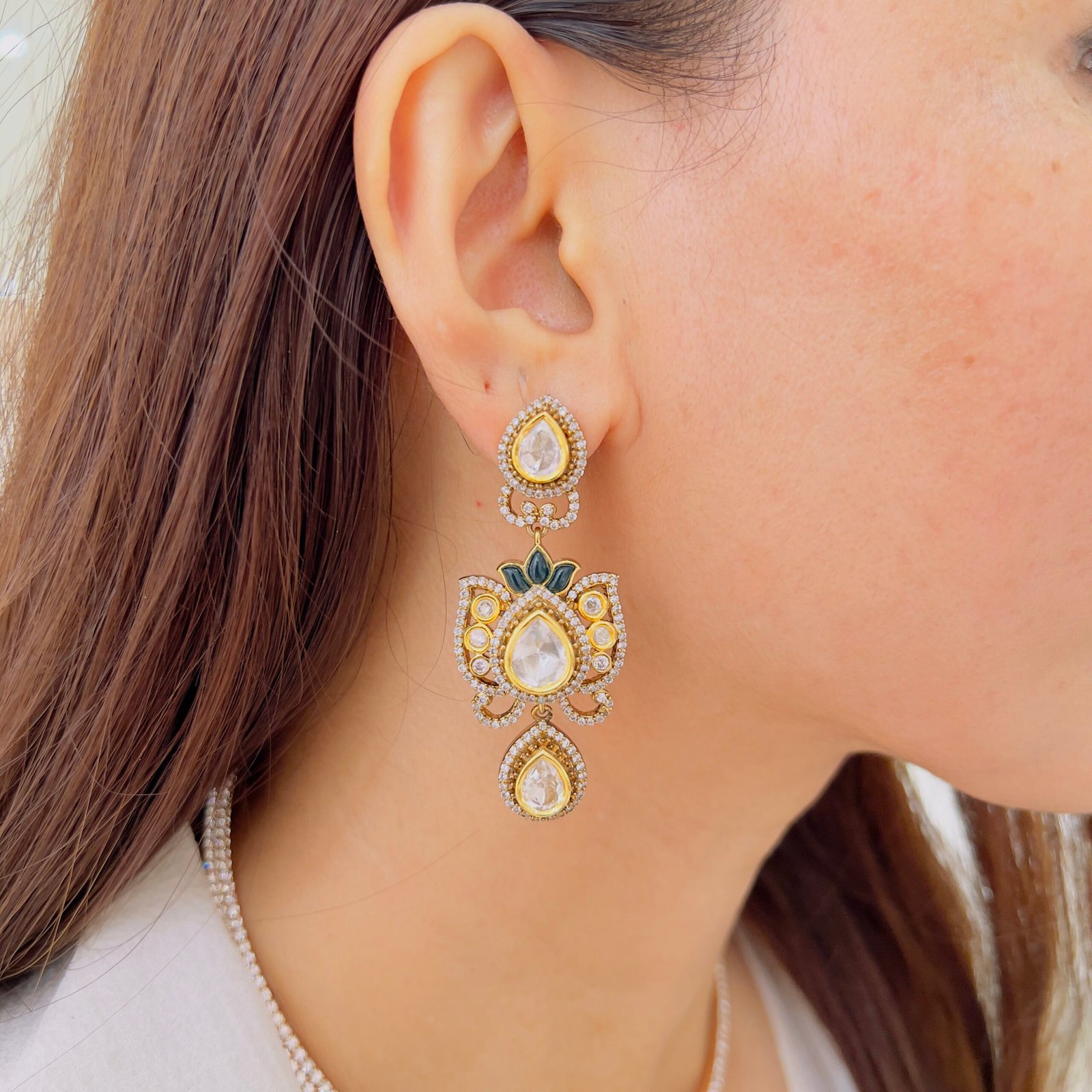 Vintage Luxe Statement Pendant Set - Image 3