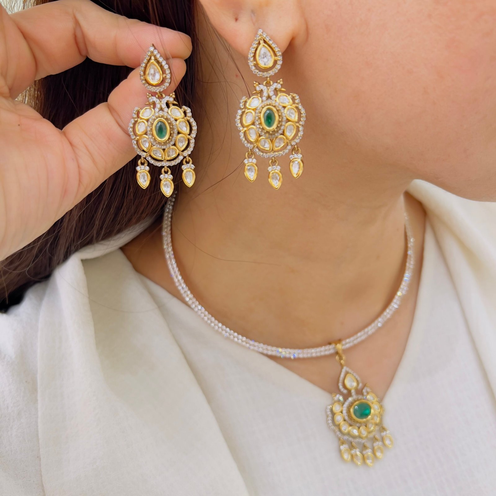 Dusky Gold Victorian Pendant Set - Image 2