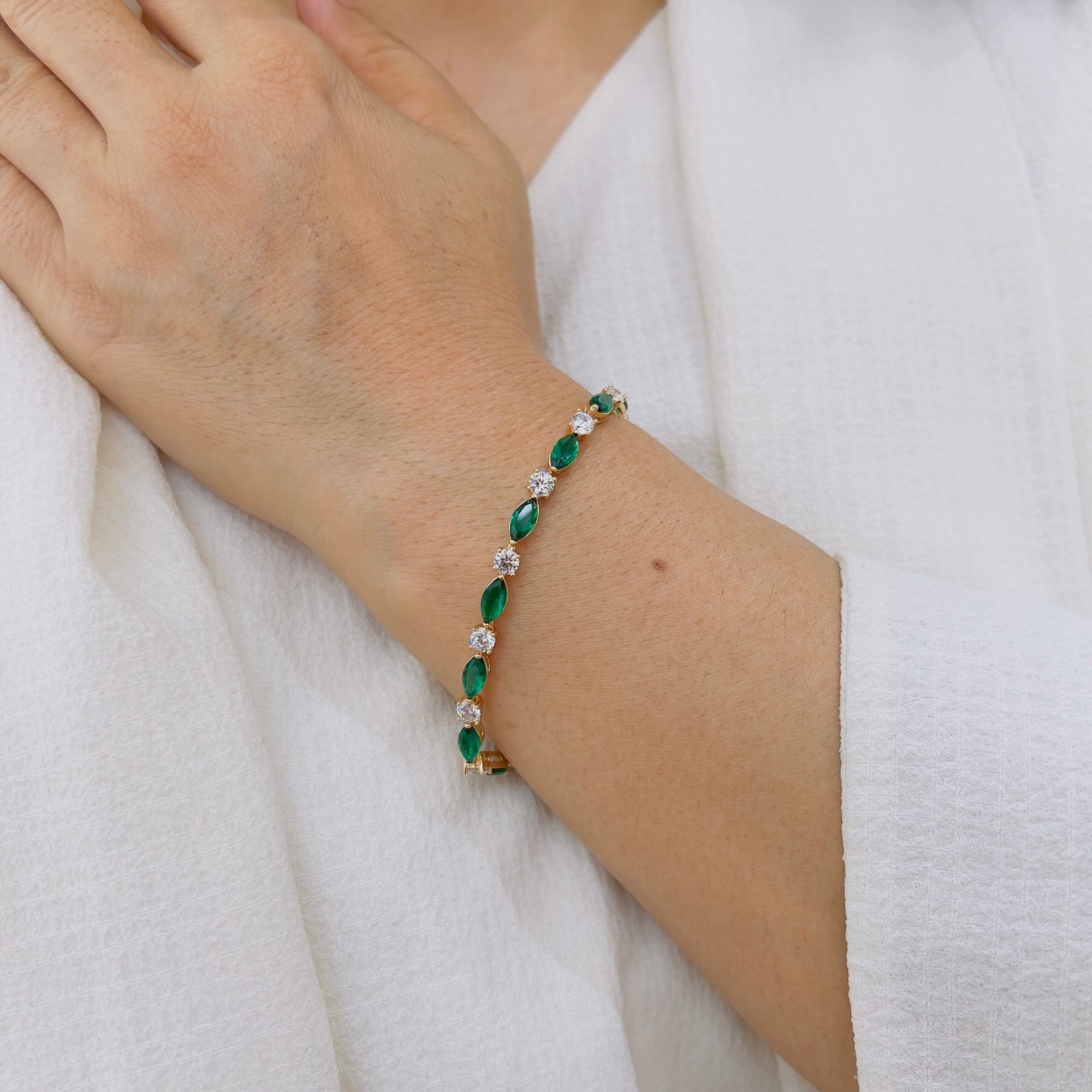 Simple. Stylish. Essential.