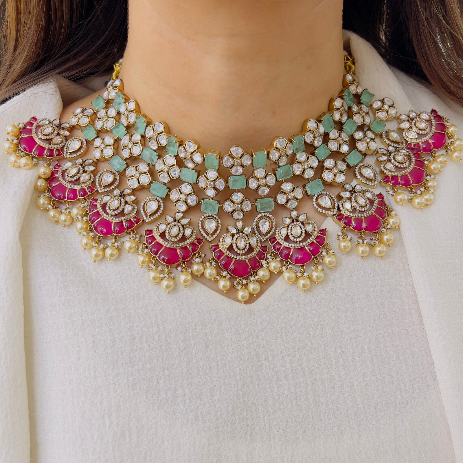 Grand Heritage Kundan Choker & Tiered Earring Set - Image 4