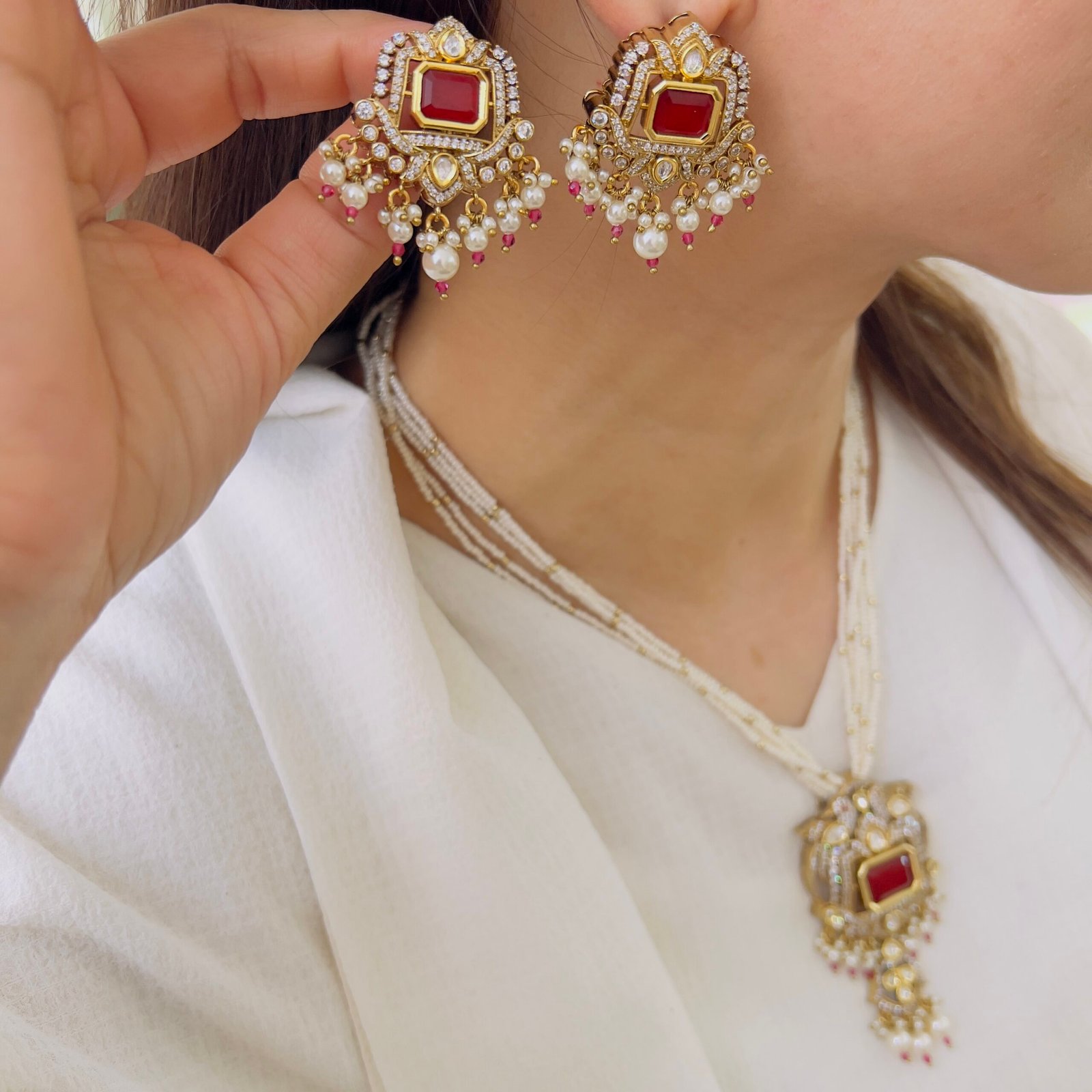 Majestic Amethyst-Purple Bead Mala with Ruby & Polki Statement Pendant - Image 3