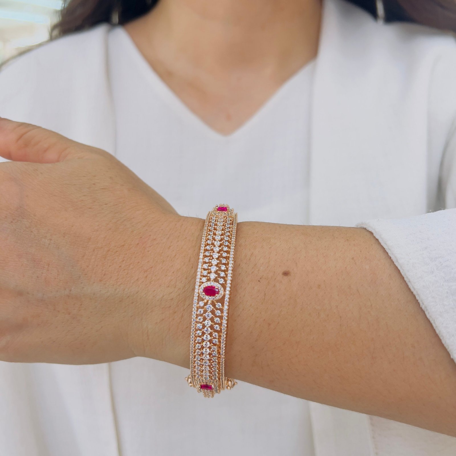 Radiance Woven in Every Detail - Image 5